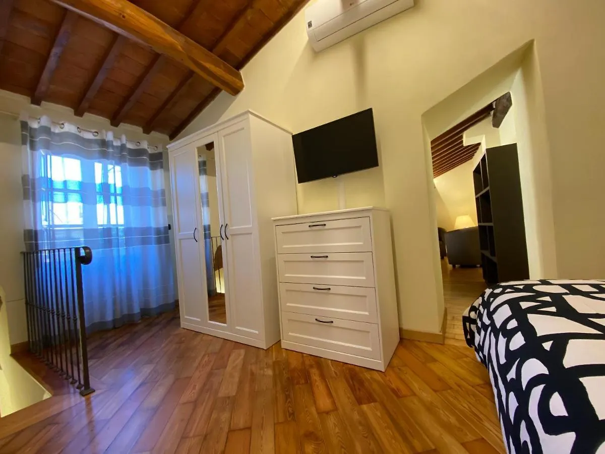Le Casette di Viola Arezzo 0*,